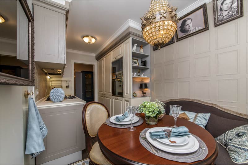 Kitchen interior with integrated appliances