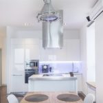 White high-tech glossy kitchen