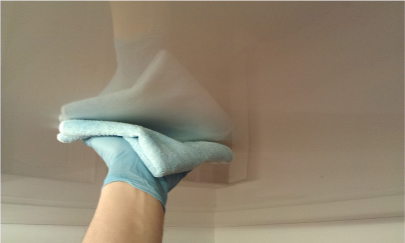 Washing the stretch ceiling