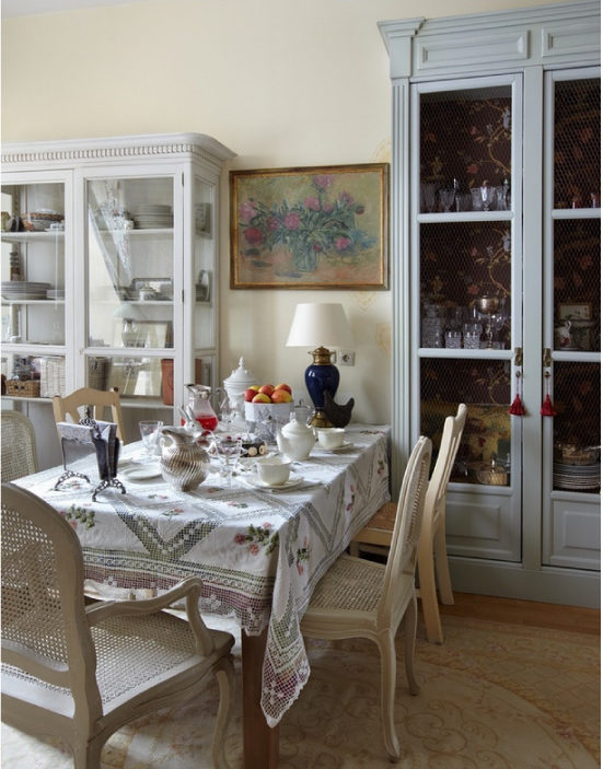 Dining area in the Russian style