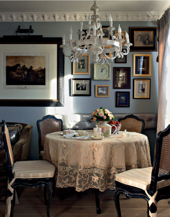 Dining area in the Russian style