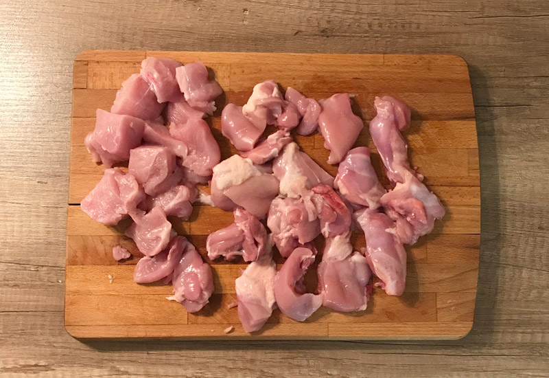 Poitrines de poulet et hanches pour pilaf